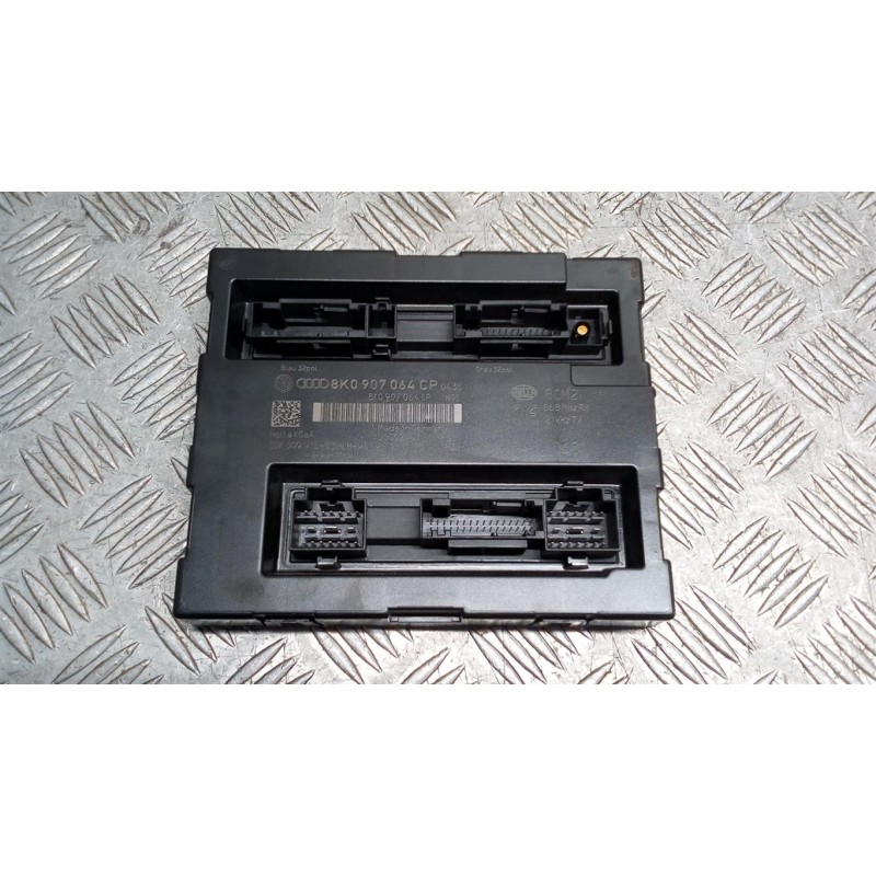 AUDI CENTRALINE VARIE B AUDI A5 Sportback 2009>2011 usato