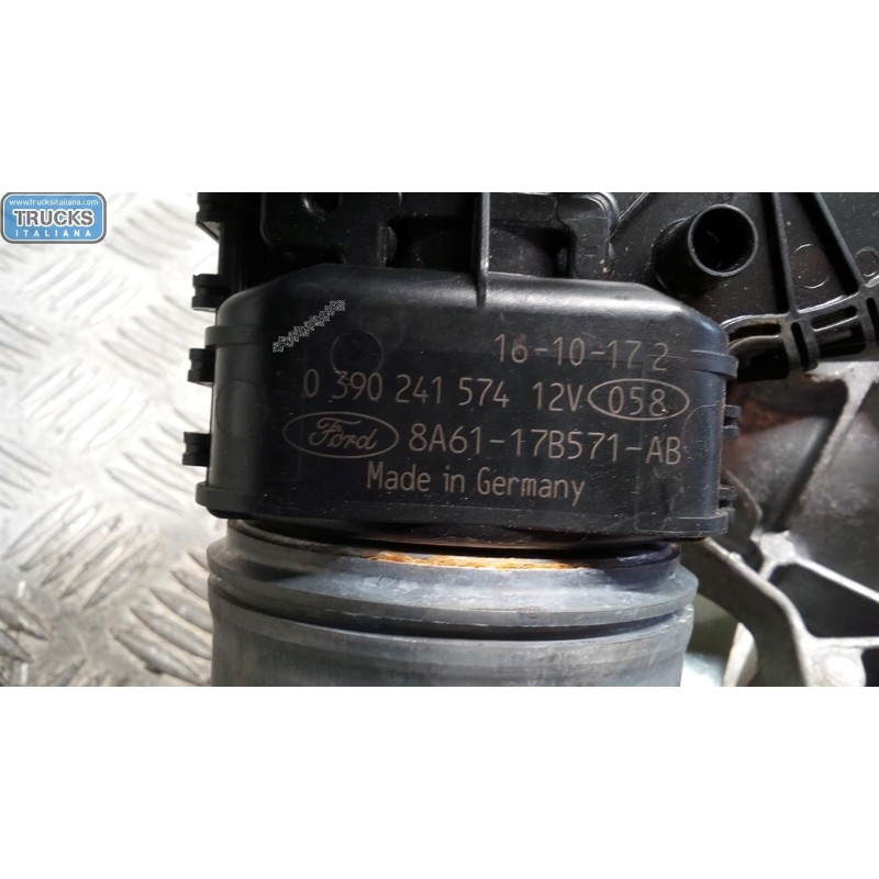 FORD windshield wiper motor FORD Fiesta 2013>2017 used