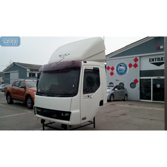 CABINA DAF LF usato
