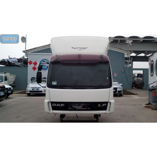 CABINA DAF LF usato