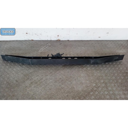 CROSS FRONT BUMPER 
 DAF LF used