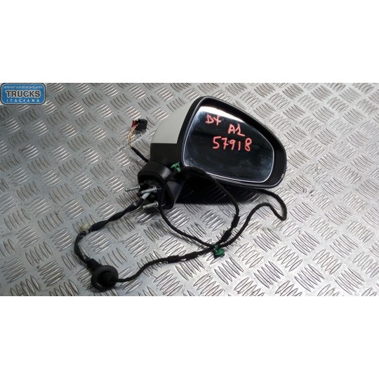 RETROVISORE ELETTRICO DESTRO AUDI A1 2010> usato