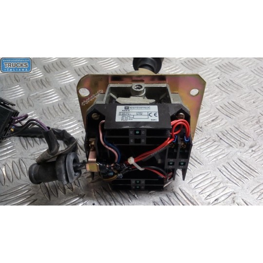 LEVER SCANIA 124 used