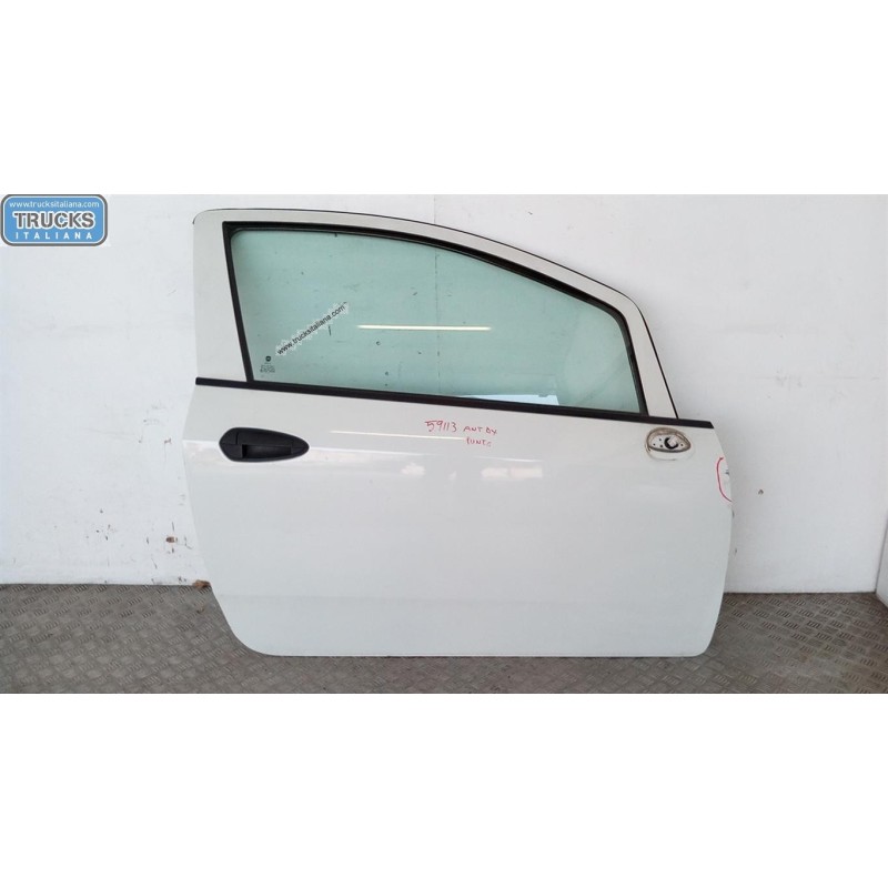 FIAT RIGHT FRONT DOOR  FIAT F.Grande Punto 2005>2012 used