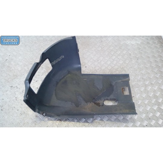 CANTONALE PARAURTI ANT DX SCANIA 124 usato