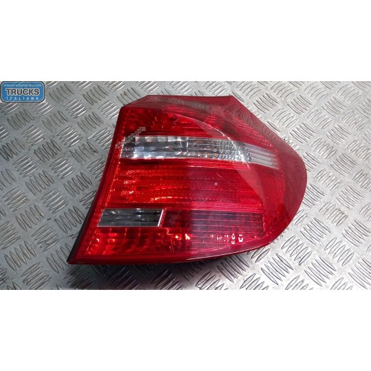FARO POSTERIORE ESTERNO DESTRO BMW Serie 1 (E81)2007> usato