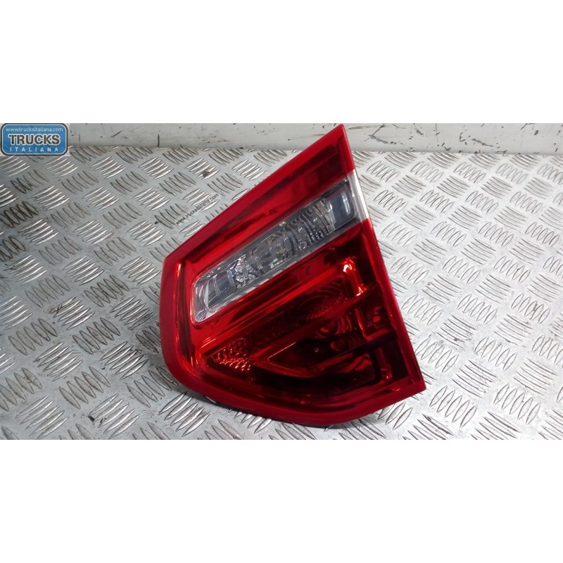CITROEN FARO POSTERIORE INTERNO DESTRO CITROEN C4 Picasso 2010>2013 usato