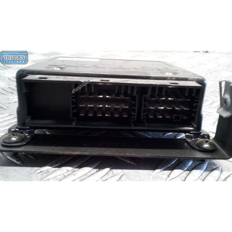 NISSAN truck CENTRALINE VARIE NISSAN truck Atleon usato