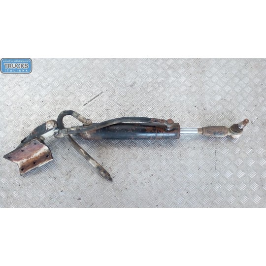 PISTONE SERVOSTERZO ASTRA truck BM usato