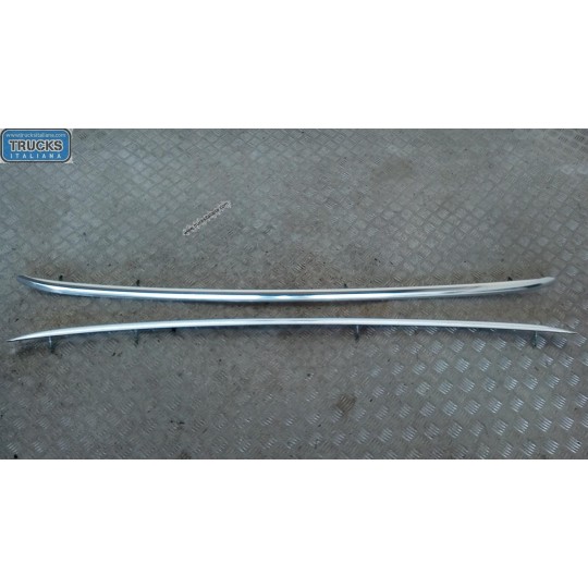 MANCORRENTI TETTO AUDI A6 2014>2016 (C7) usato