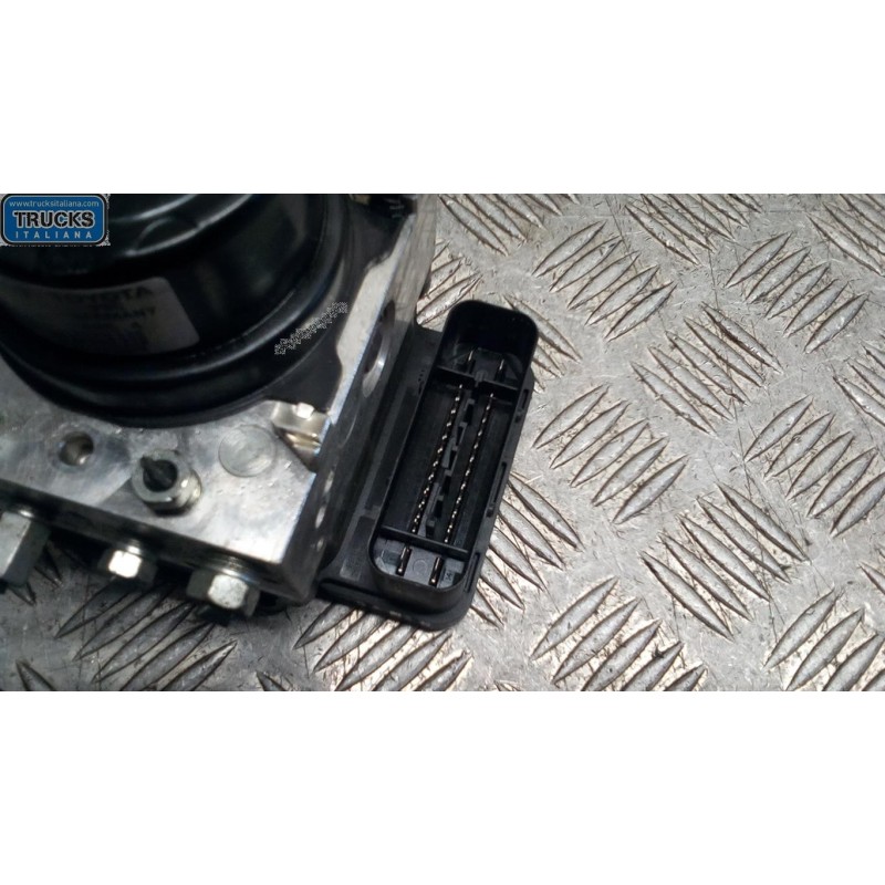 TOYOTA ABS SYSTEM TOYOTA Yaris 2011>2014 used