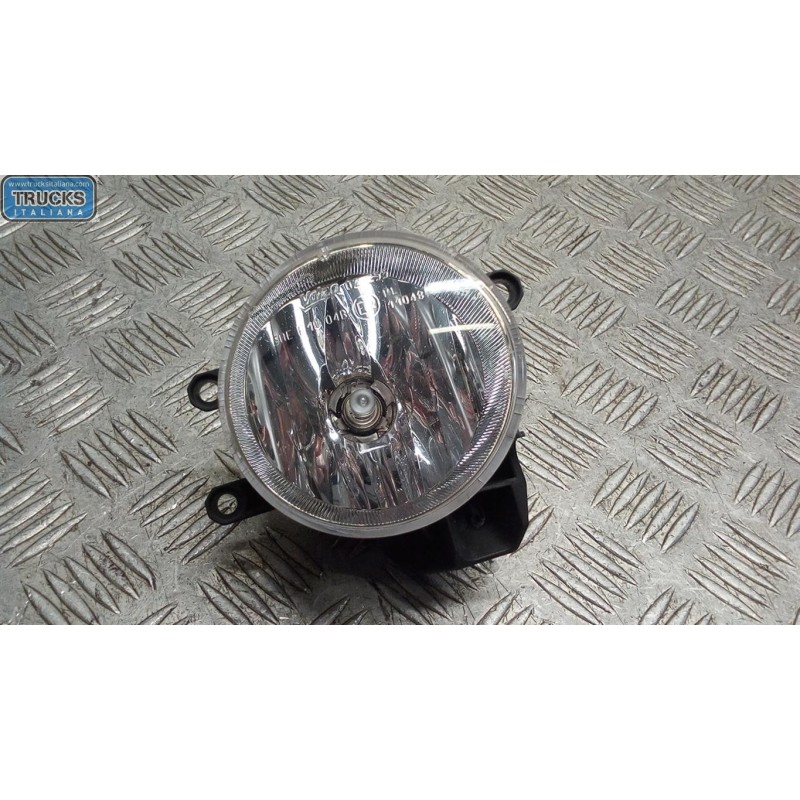 TOYOTA RIGHT FOG LIGHT LAMP TOYOTA Yaris 2011>2014 used