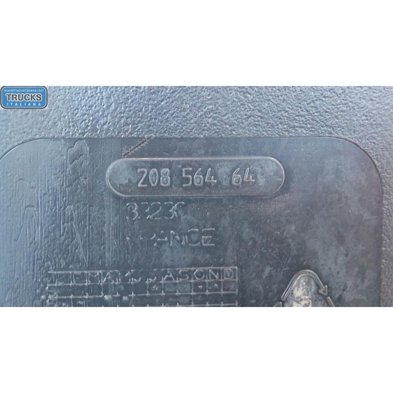 RENAULT truck SERBATOIO ADBLUE RENAULT truck Premium 2005>2013 usato