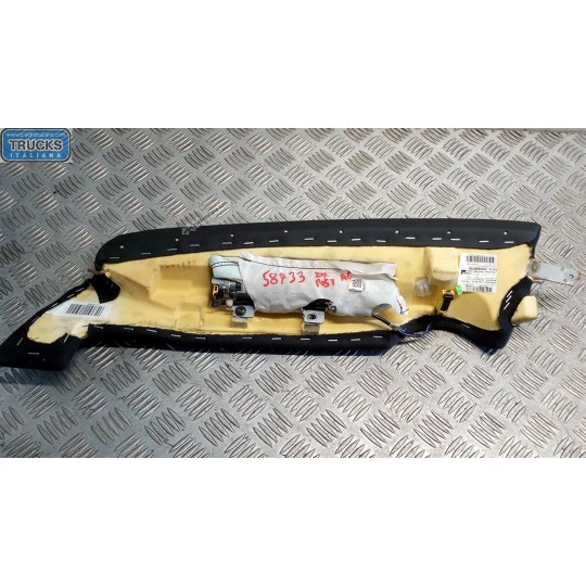 AIRBAG LATERALE POST DX AUDI A6 2014>2016 (C7) usato