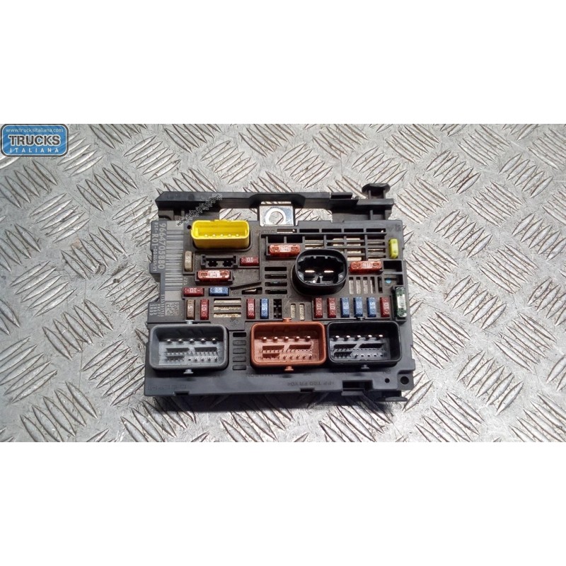 CITROEN FUSE BOX CITROEN C4 Grand Picasso 2006>2010 used