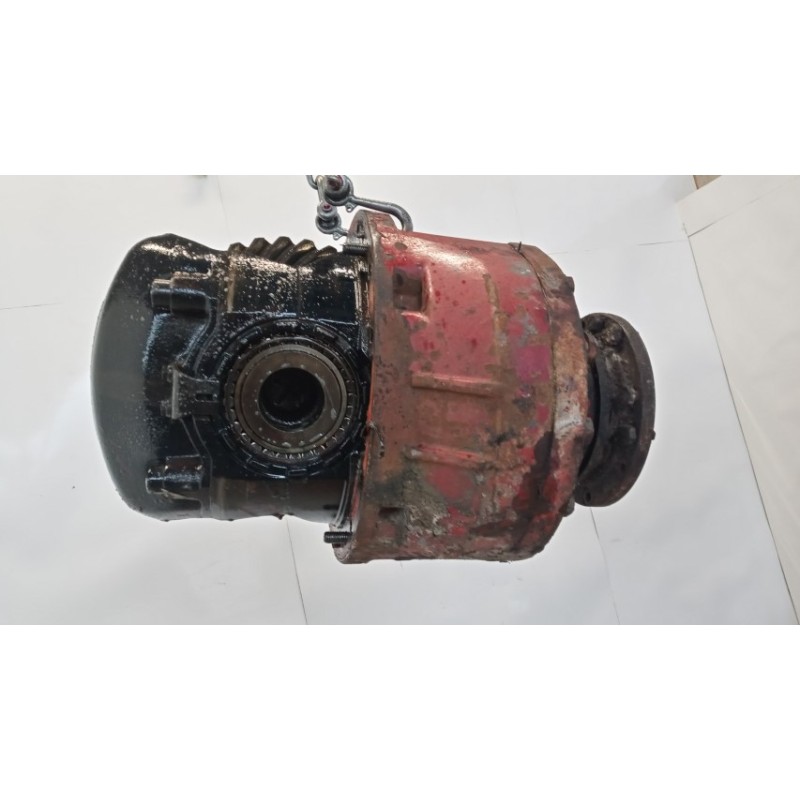 IVECO GRUPPO DIFFERENZIALE POSTERIORE IVECO 190-38 usato