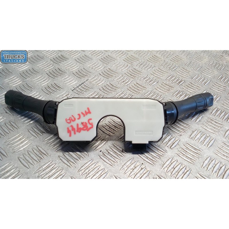 NISSAN DEVIOLUCI NISSAN Micra 2014 >2017 usato