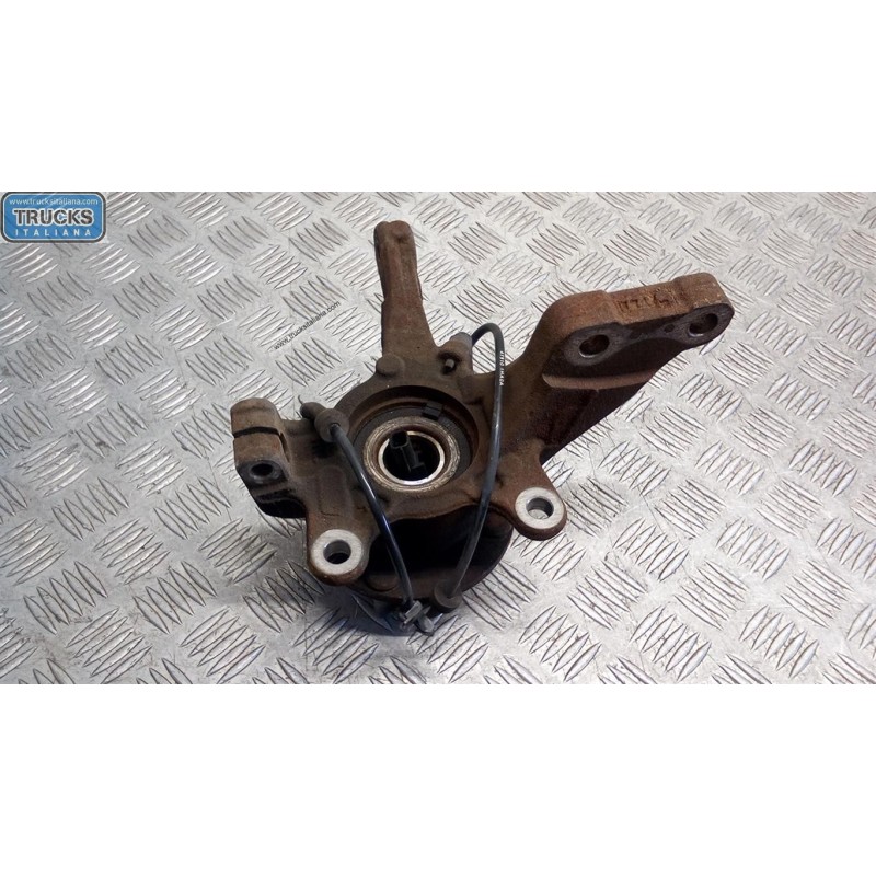 NISSAN MONTANTE COMPLETO SINISTRO NISSAN Micra 2014 >2017 usato