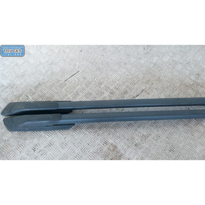 FIAT ROOF RAILS FIAT Freemont 2011> used