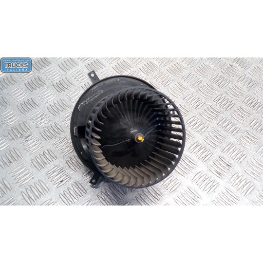 INTERNAL FUN MOTOR  FIAT Freemont 2011> used