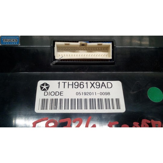 AC CONTROL UNIT FIAT Freemont 2011> used