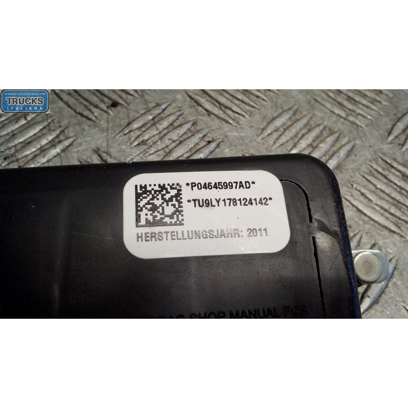 FIAT AIR BAG LATERALE SINISTRO FIAT Freemont 2011> usato