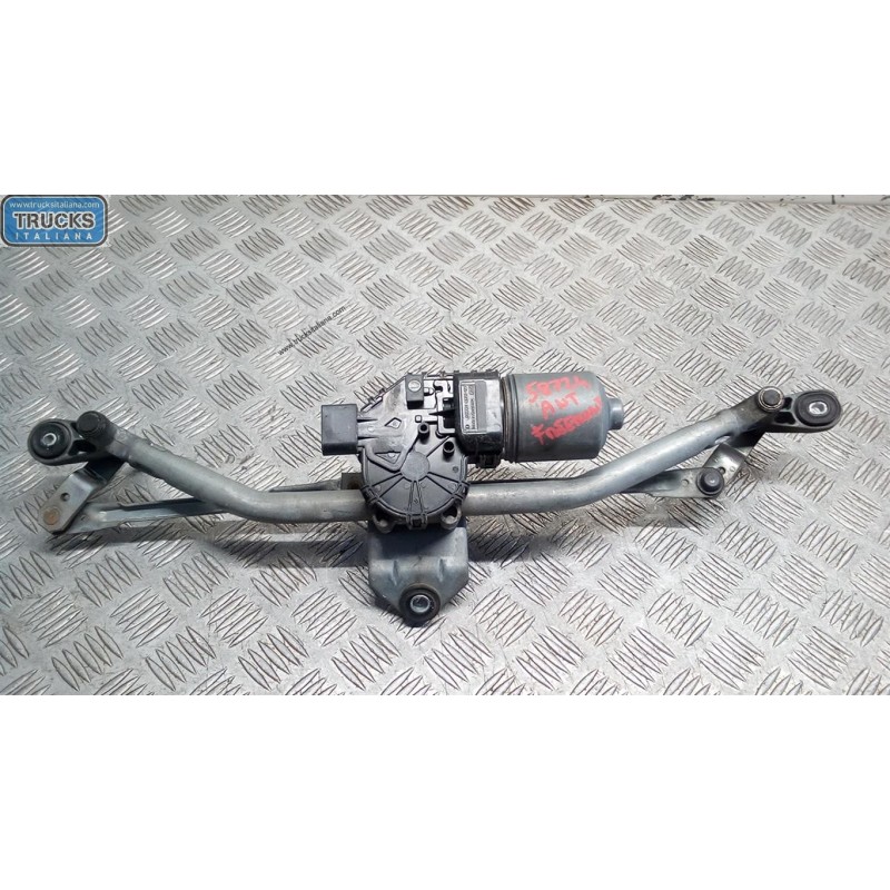 FIAT windshield wiper motor FIAT Freemont 2011> used