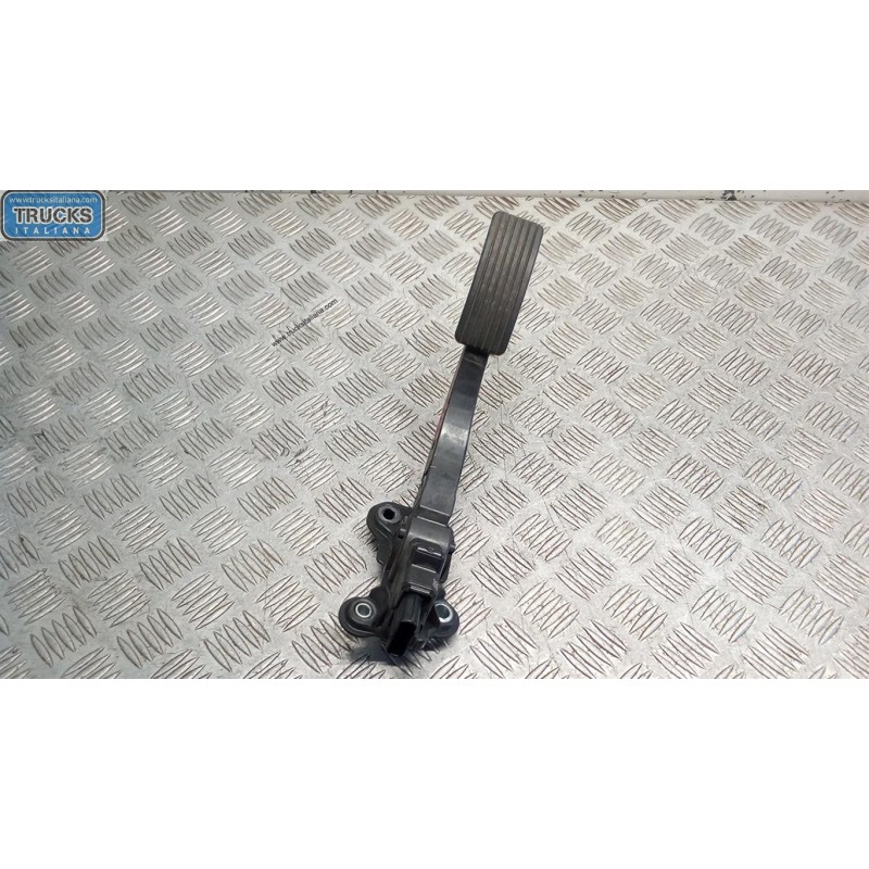 FIAT PEDALE ACCELERAZIONE ELETTRONICO FIAT Freemont 2011> usato