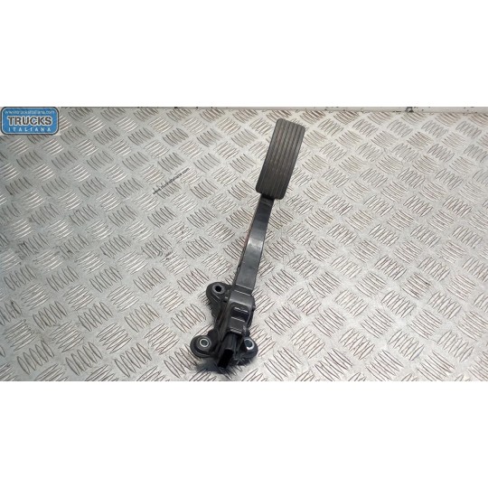 ELETRONIC THROTTLE PEDAL  FIAT Freemont 2011> used
