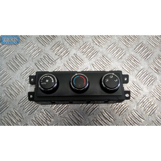 AC CONTROL UNIT FIAT Freemont 2011> used