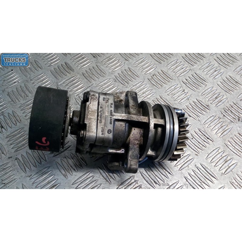 VOLKSWAGEN POMPA IDROGUIDA VOLKSWAGEN Touareg 2002>2007 usato
