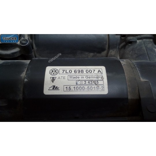 SUSPENSIONS LEVELLING PUMP  VOLKSWAGEN Touareg 2002>2007 used