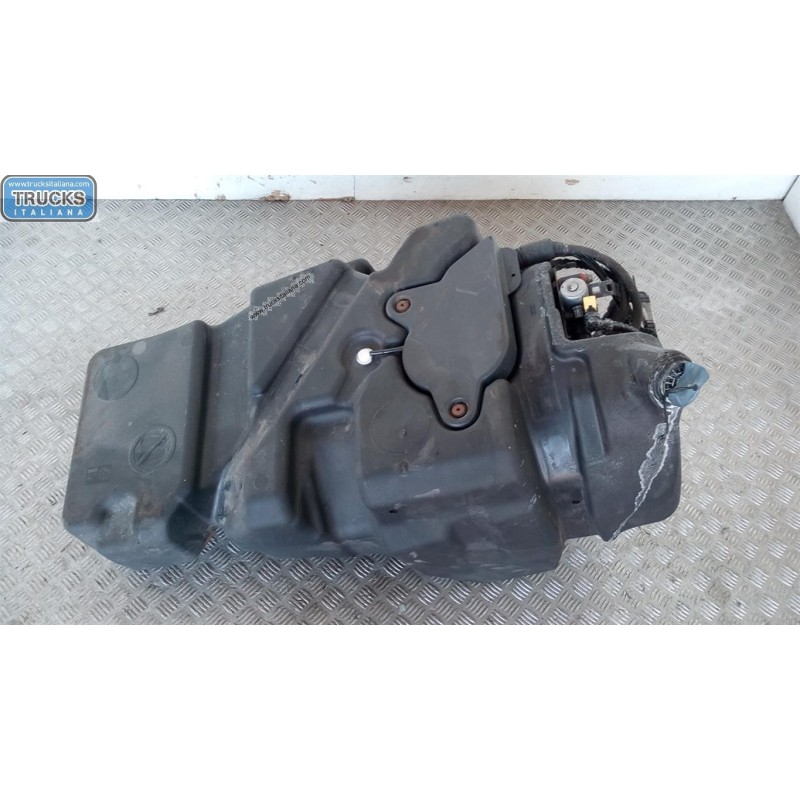 DAF SERBATOIO ADBLUE DAF XF106 usato