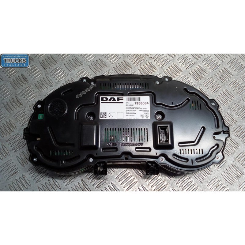 DAF QUADRO STRUMENTI DAF XF106 usato