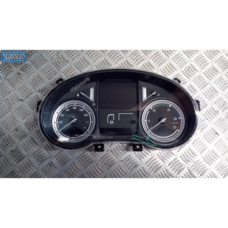 DAF QUADRO STRUMENTI DAF XF106 usato