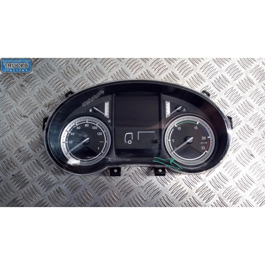 QUADRO STRUMENTI DAF XF106 usato