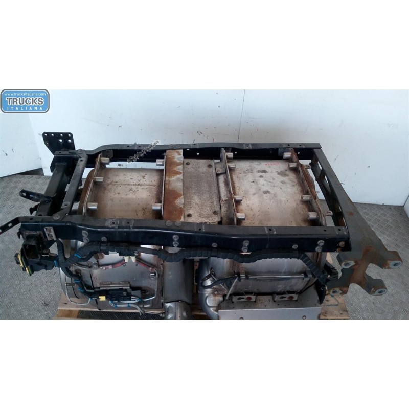 DAF MARMITTA DAF XF106 usato