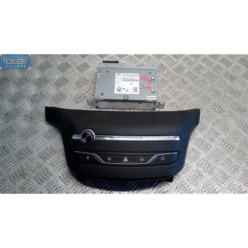 PEUGEOT AUTORADIO PEUGEOT 308 2014>2017 usato