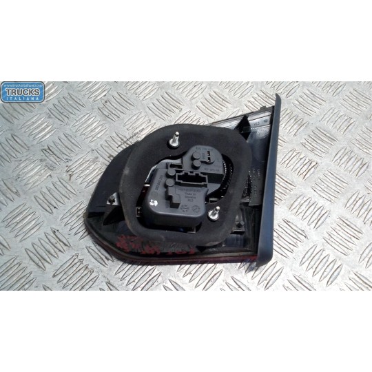 FARO POSTERIORE INTERNO SINISTRO VOLKSWAGEN Golf 6 2008>2012 usato