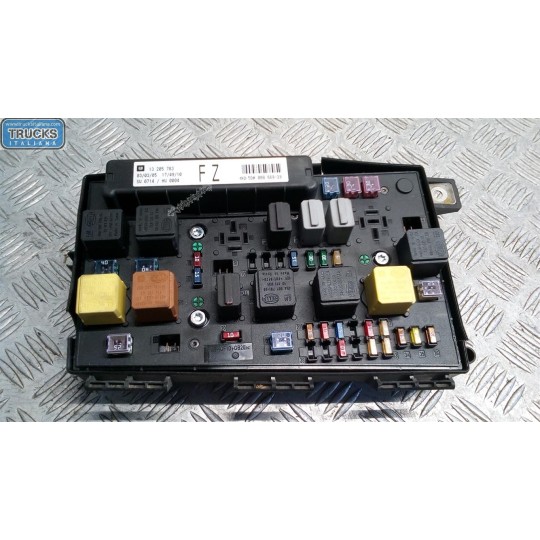 CENTRALINA MOTORE OPEL Astra H 2004>2007 usato