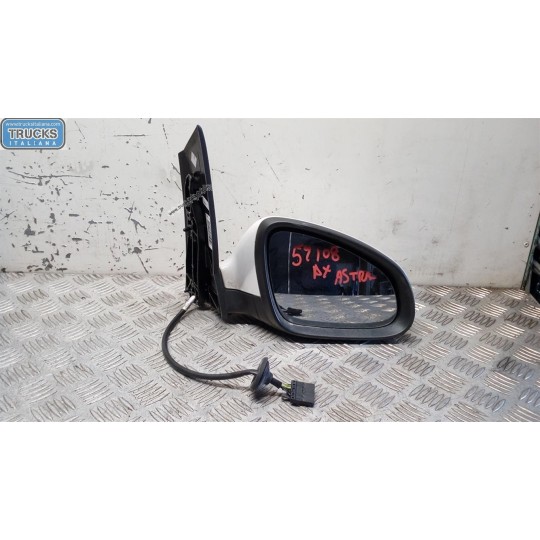 RETROVISORE ELETTRICO DESTRO OPEL Astra J 2012>2015 usato
