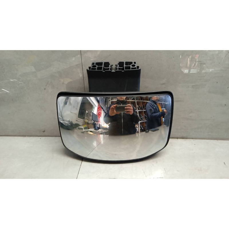 MAN LOOK AT WHEEL MIRROR MAN TGX euro 6 used