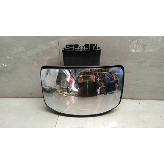 LOOK AT WHEEL MIRROR MAN TGX euro 6 used