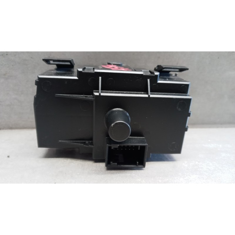 BMW BLOCCO LUCI BMW Serie X1 (E84) 2012>2015 usato