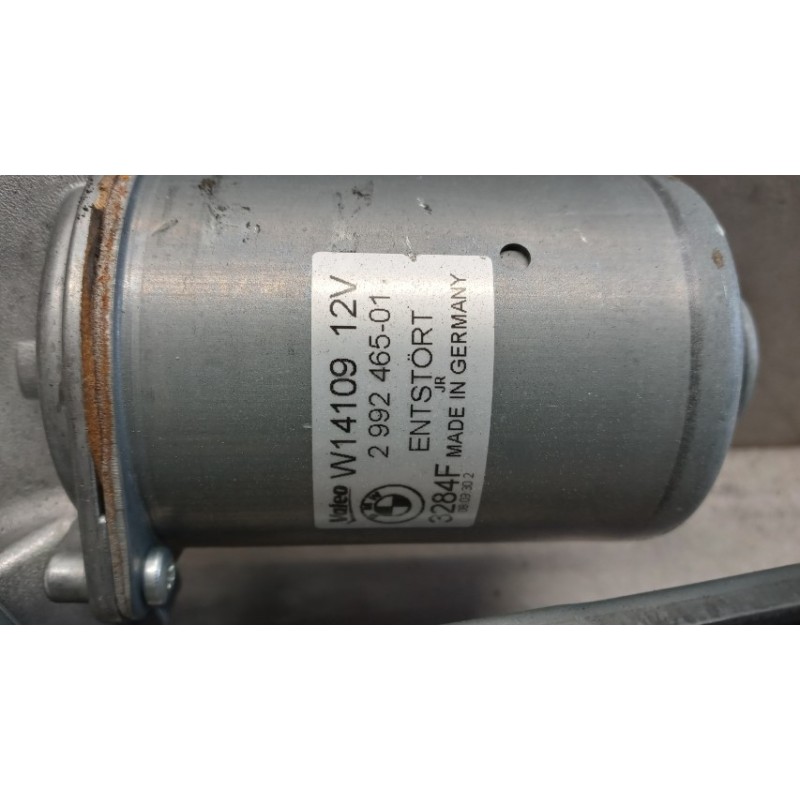BMW windshield wiper motor BMW Serie X1 (E84) 2012>2015 used