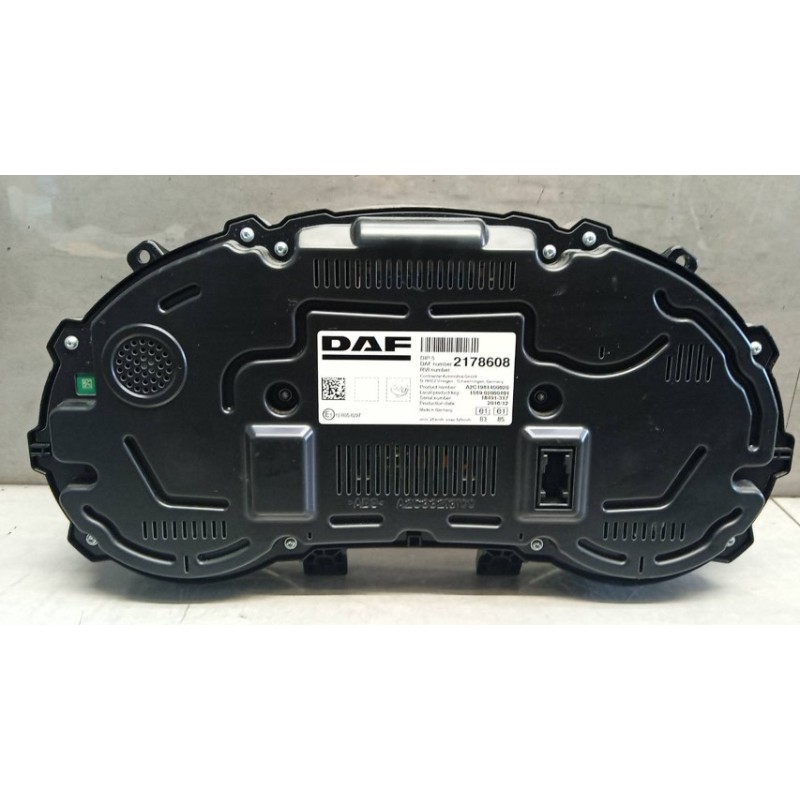 DAF QUADRO STRUMENTI DAF XF106 usato