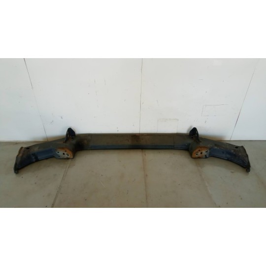 TRAVERSA ANTERIORE PARAURTO DAF XF106 usato