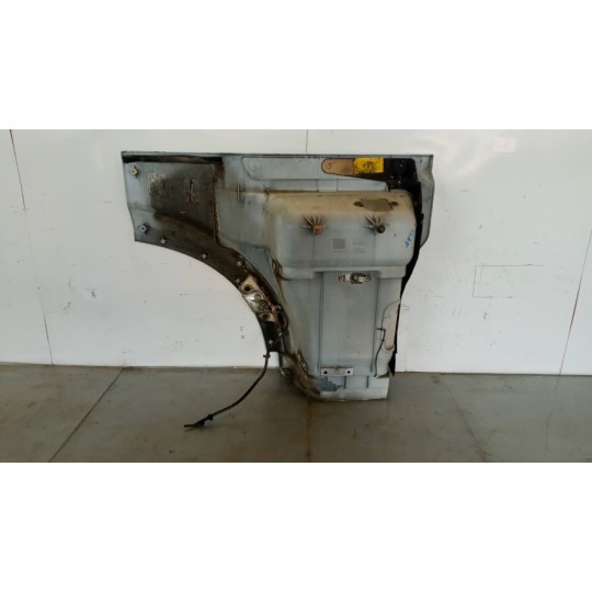 PARAFANGO ANTERIORE SINISTRO DAF XF106 usato