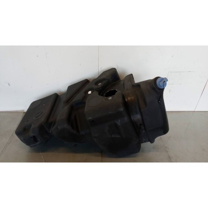 DAF SERBATOIO ADBLUE DAF XF106 usato