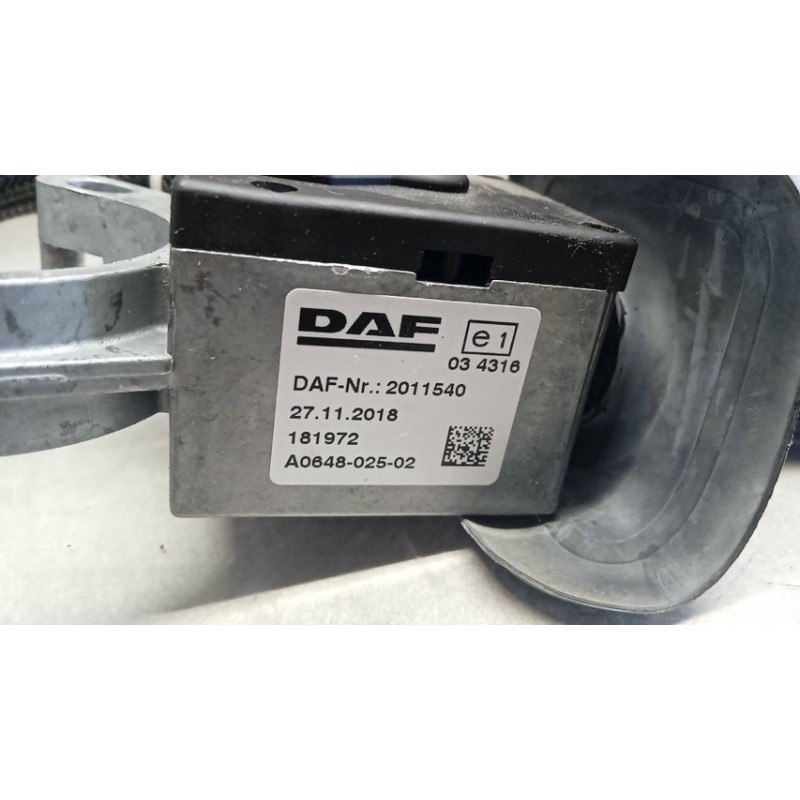 DAF INTERRUTTORI E PULSANTI DEVIO DAF XF106 usato